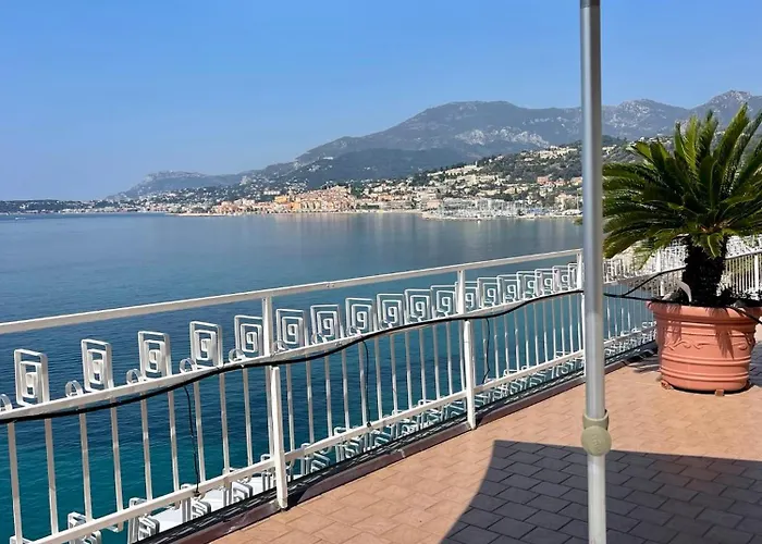 Апартаменты Terrazza Sul Mare - Balzi Rossi Вентимилья
