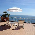 Appartamento Terrazza Sul Mare - Balzi Rossi *
