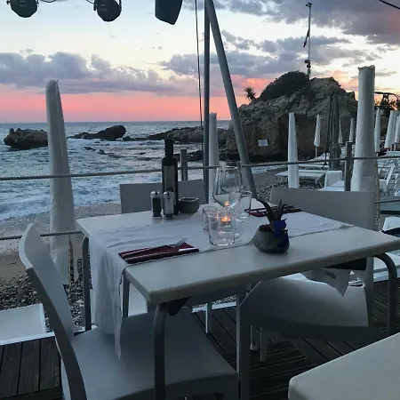 Terrazza Sul Mare - Balzi Rossi Lägenhet Ventimiglia