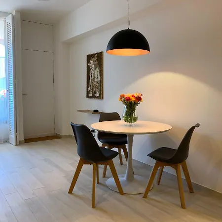 Terrazza Sul Mare - Balzi Rossi Апартаменты *
